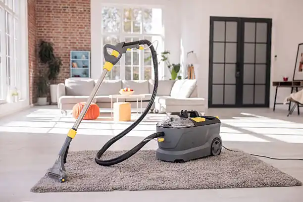 "معدات متطورة تستخدمها العهد كلين لتنظيف السجاد في الإمارات"